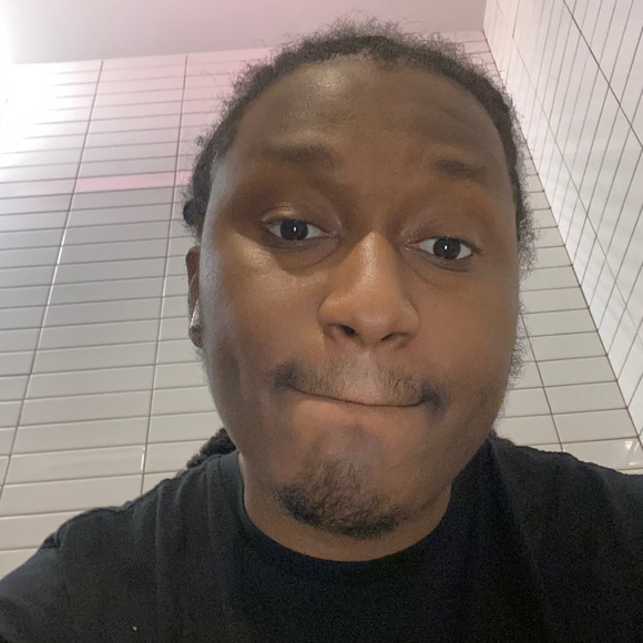 Meet your Posher, Andre - Picture 1 of 1